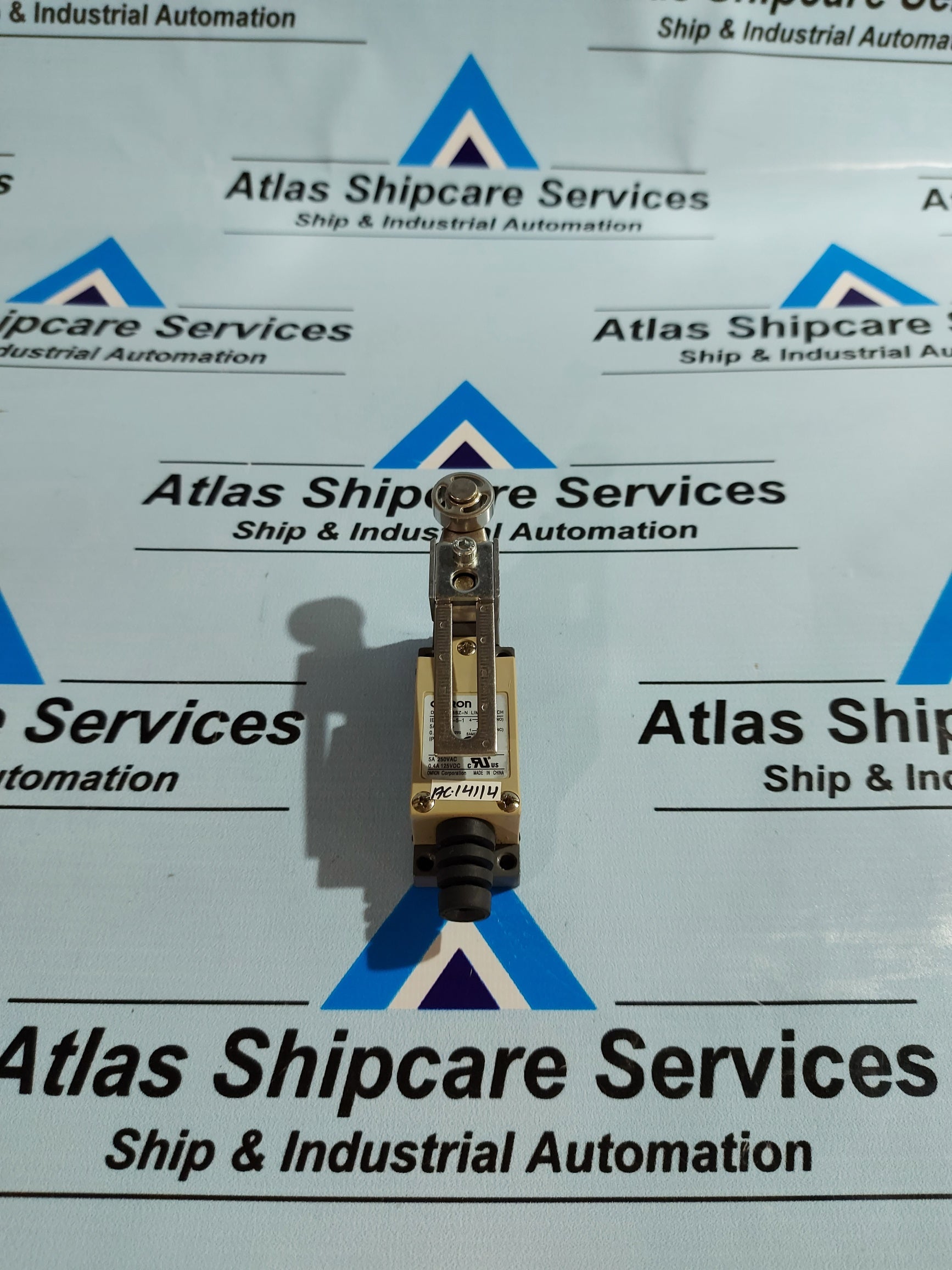 OMRON D4V-8108SZ-N LIMIT SWITCH